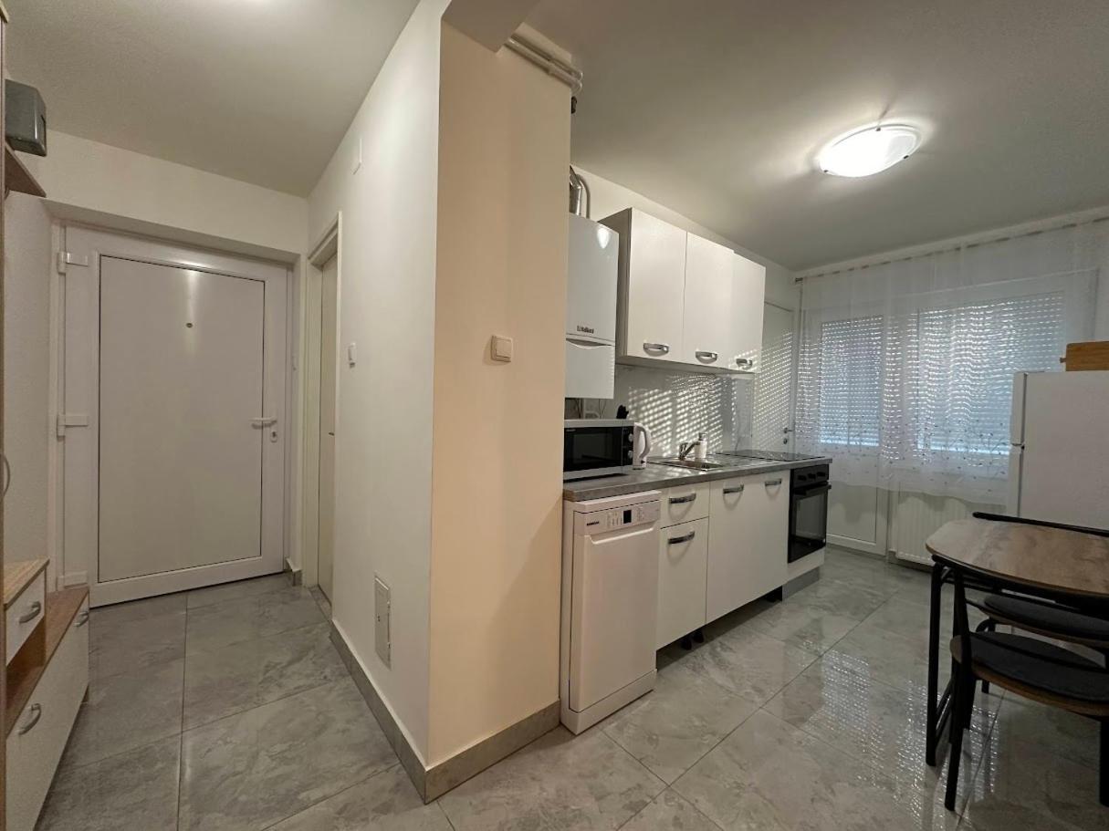 Apartment Marija Varazdin Exterior photo